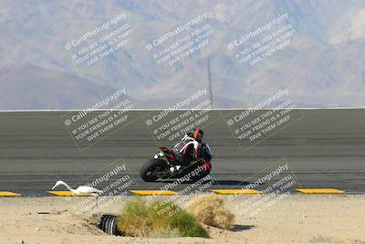 media/Jan-20-2023-Apex Assassins (Fri) [[05880b9d29]]/Trackday 1/Session 2 (Bowl Backside)/